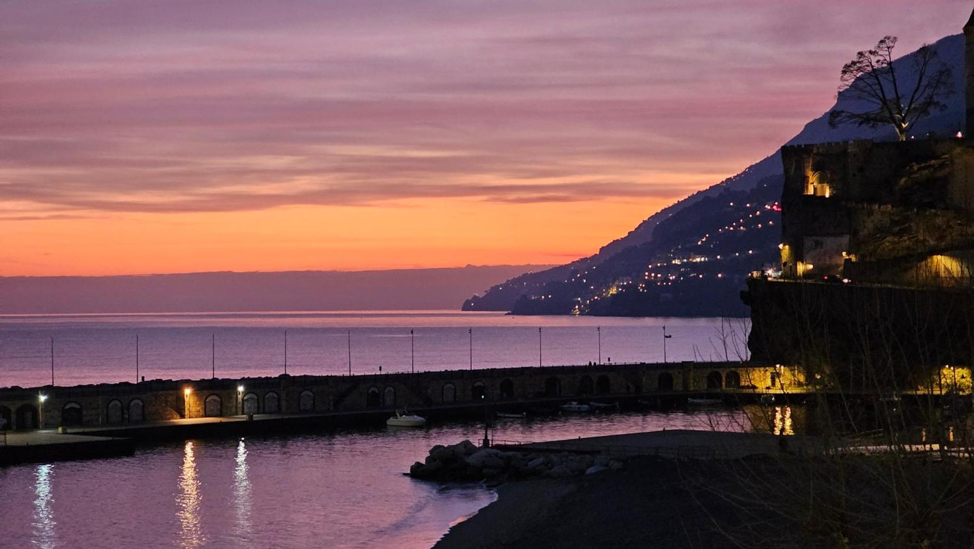 Galene - Beachfront In Costa D'Amalfi マイオーリ エクステリア 写真