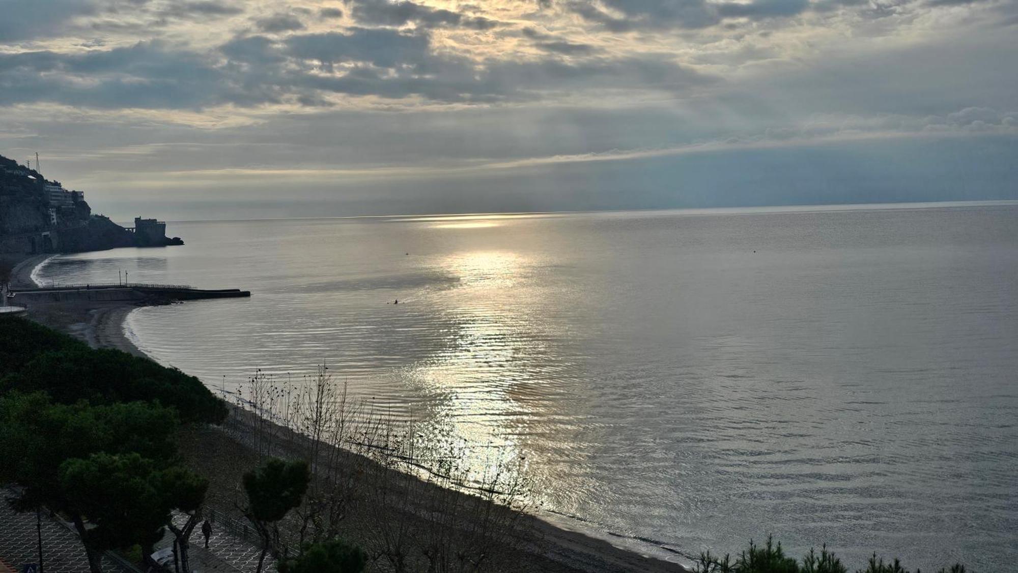 Galene - Beachfront In Costa D'Amalfi マイオーリ エクステリア 写真