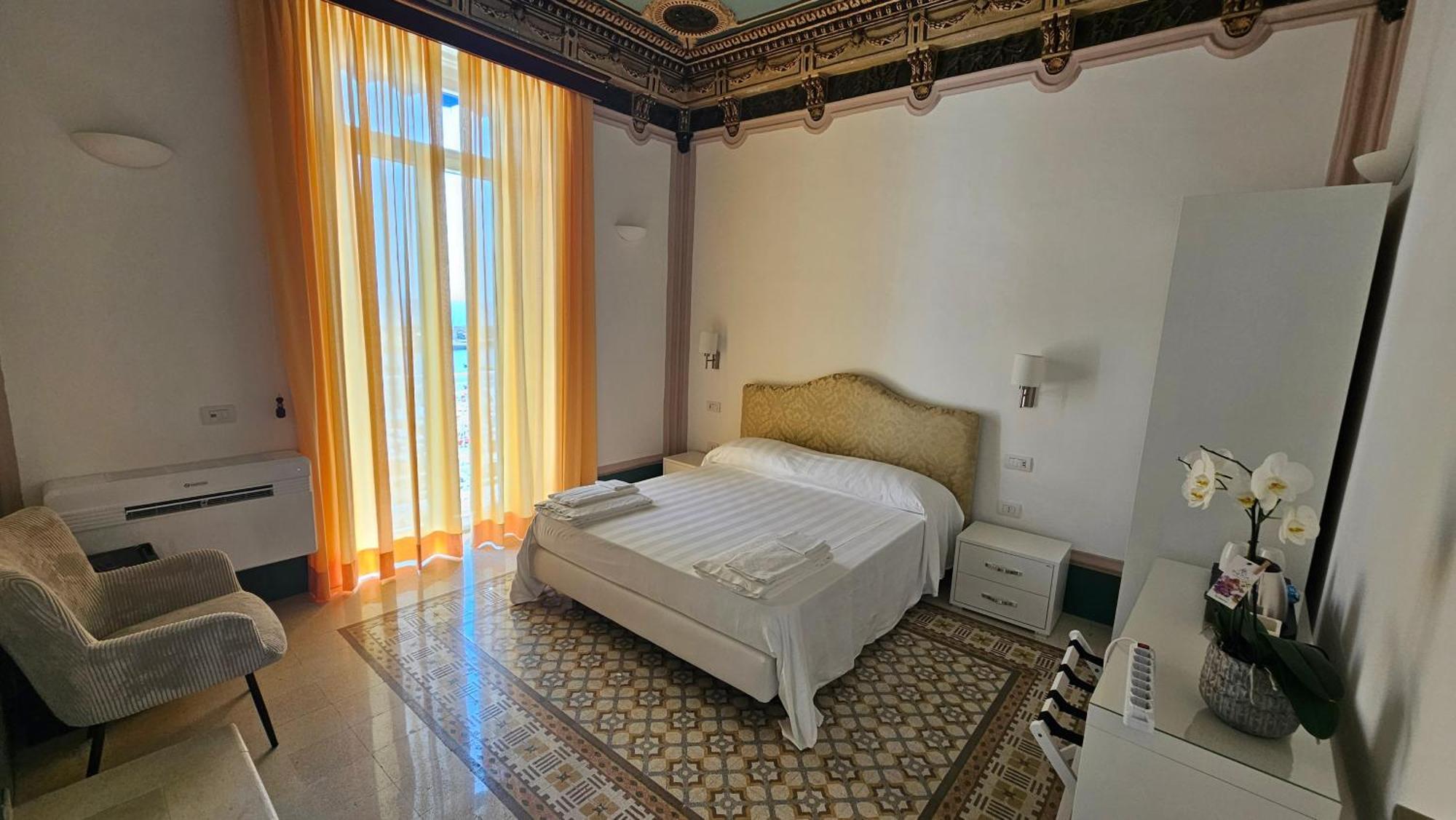 Galene - Beachfront In Costa D'Amalfi マイオーリ エクステリア 写真