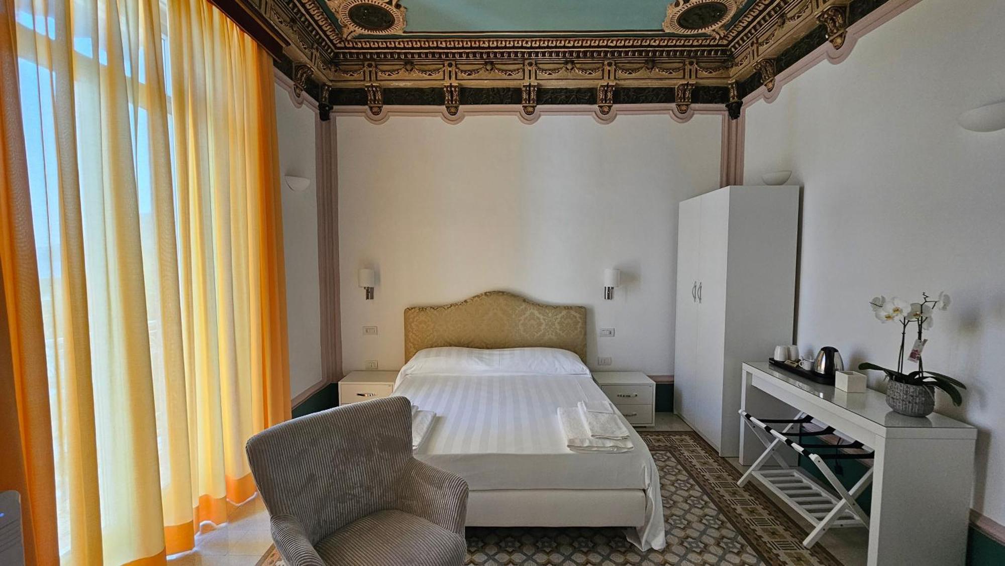 Galene - Beachfront In Costa D'Amalfi マイオーリ 部屋 写真