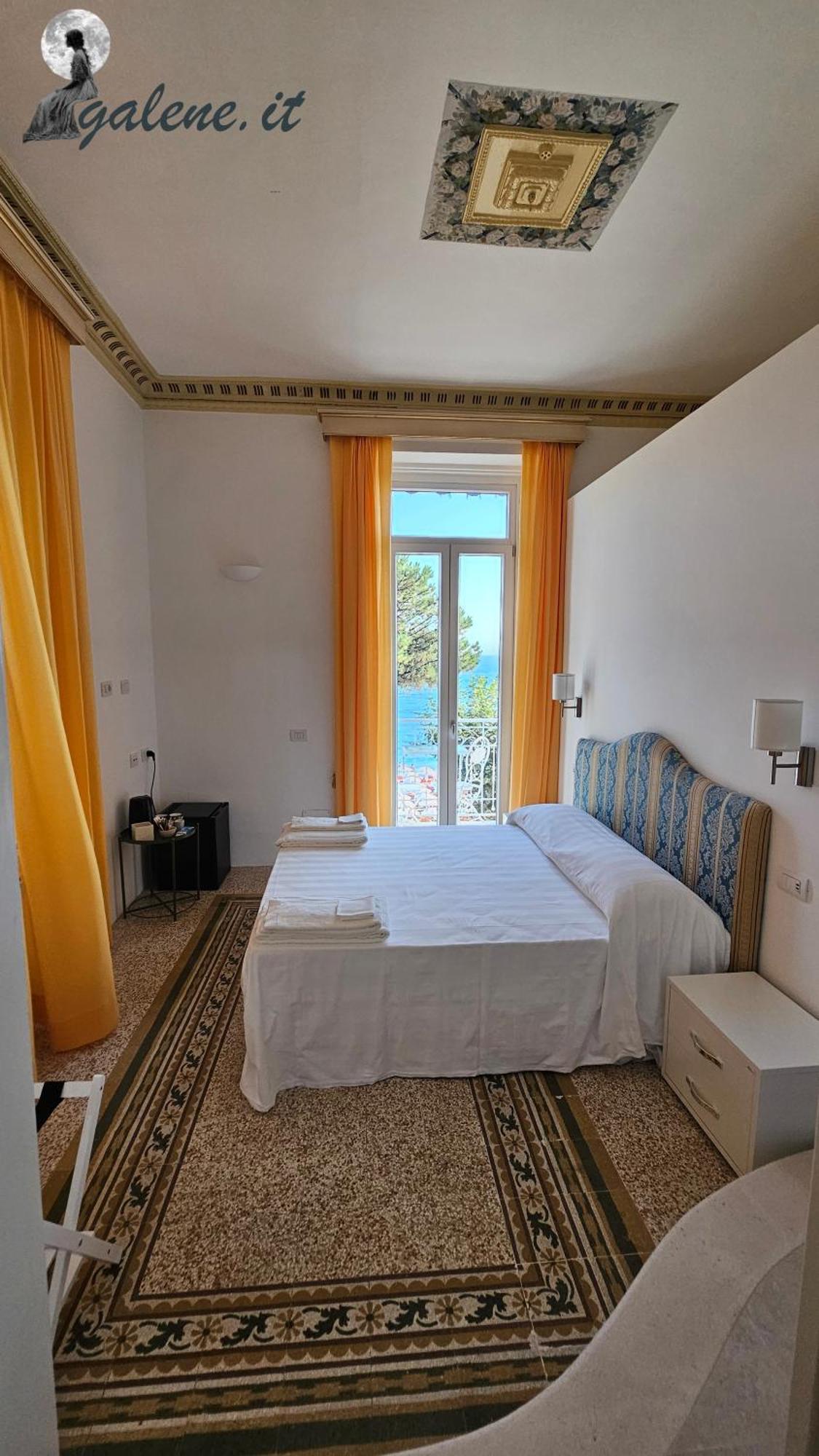 Galene - Beachfront In Costa D'Amalfi マイオーリ エクステリア 写真